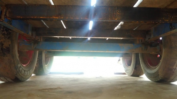 เทนเลอร์บันทุกรถไถใด้คับ เทนเลอร์บันทุกรถไถใด้คับ