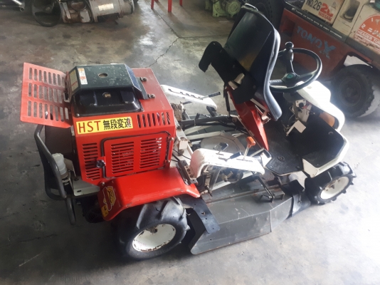 รถตัดหญ้านั่งขับ Orec RM95 นำเข้าจากญี่ปุ่น รถตัดหญ้านั่งขับ Orec RM95 นำเข้าจากญี่ปุ่น