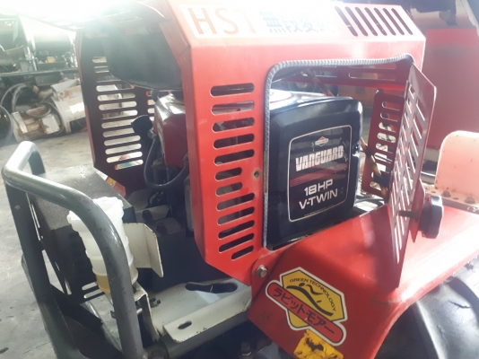 รถตัดหญ้านั่งขับ Orec RM95 นำเข้าจากญี่ปุ่น รถตัดหญ้านั่งขับ Orec RM95 นำเข้าจากญี่ปุ่น