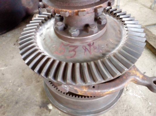 ขาย ฮาฟเล็ก ฮาฟใหญ่ ตีนเป็ดตีนไก่ รถแทรกเตอร์ CAT-D-5 และอะไหล่ ขายไม่แพงครับ