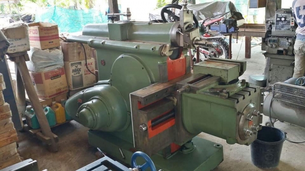 เครื่องไส butler 18" งามๆ ตามสภาพ 0814583376 เครื่องไส butler 18" งามๆ ตามสภาพ 0814583376