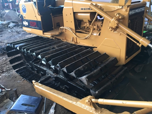 ขายรถแทร็กเตอร์D2-6PL สไลด์3ทิศทาง เก่าญี่ปุ่น รถพร้อมใช้งาน เครื่องดี ช่วงล่างดีเปลี่ยนใหม่หมด ใบแทร็กสวยทุกใบ ราคาต่อรองคุยกันได้ โทร0616613023แพรว