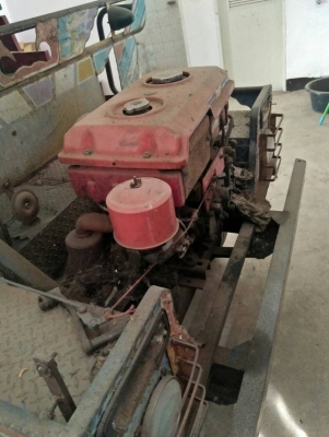 ขายอีแต๋น เครื่อง 11 แรง กระบะ 2.5 เมตร ตามสภาพ 60000