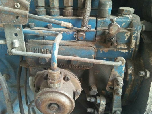 ขายๆ ฟอร์ด 6610 เสื้อลาย  ใบดัน ผาน246 ครบชุด  250,000 บาท