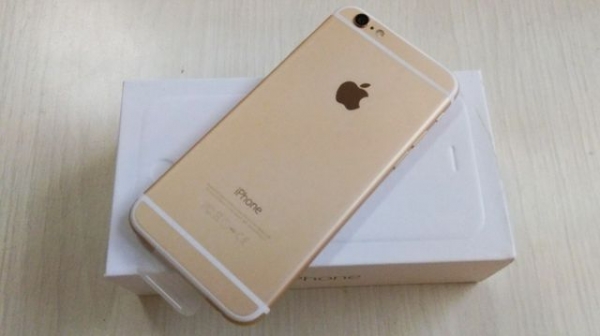 iPhone 6 64 gb สีทอง สภาพน้องๆ ของใหม่ ไร้ริ้วรอย กล่องอุปกรณ์ครบ iPhone 6 64 gb สีทอง สภาพน้องๆ ของใหม่ ไร้ริ้วรอย กล่องอุปกรณ์ครบ