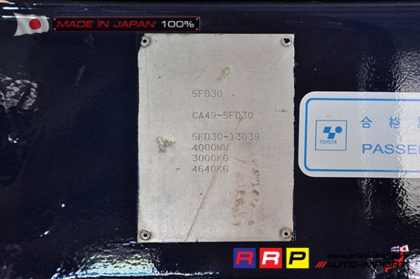 ขายรถโฟล์คลิฟท์มือสอง TOYOTA รุ่น 5FD30-13039 นำเข้าจากประเทศญี่ปุ่น 100\% ไม่เคยใช้งานในไทย