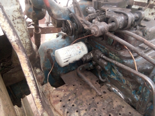 ขายรถไถฟอร์ด 6600 ที 6 เล่มทะเบียน พร้อมดันหน้า หาง 3-6