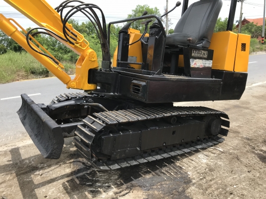 Yanmar yb30สภาพดีเก่าญี่ปุ่นมีใบอินวอยไม่เคยใช้ในไทย