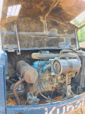 รถแบ็คโฮล pc40