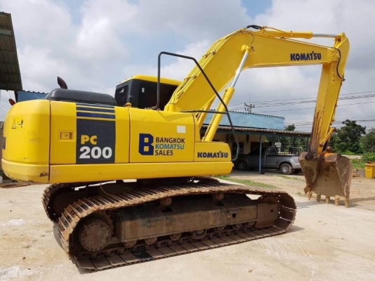 ขายด่วน!! Komatsu PC200-7 ไมล์ชม. 7,000 สภาพสวยค่ะ