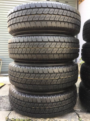 ขายล้อกระทะป้ายแดง D-Max ขอบ15 6รู พร้อมยาง DUNLOP LT36 215-70-15 ปี18 ชุดละ 9,000 บาท ขายล้อกระทะป้ายแดง D-Max ขอบ15 6รู พร้อมยาง DUNLOP LT36 215-70-15 ปี18 ชุดละ 9,000 บาท