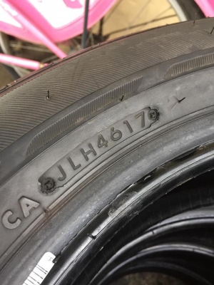 ขายยางป้ายแดง BRIDGESTONE ECOPIA EP150 185-60-15 ปี17 ชุดละ 6,500 บาท ขายยางป้ายแดง BRIDGESTONE ECOPIA EP150 185-60-15 ปี17 ชุดละ 6,500 บาท