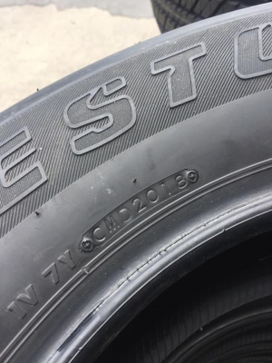 ขายยางป้ายแดง BRIDGESTONE 684II 265-65-17 ปี18 ชุดละ 14,500 บาท