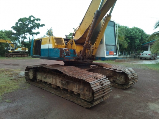 ขายรถแบคโฮ KOMATSU PC200-5 คอนโทนสั้น ไฟฟ้าเต็มเอกสารทะเบียน