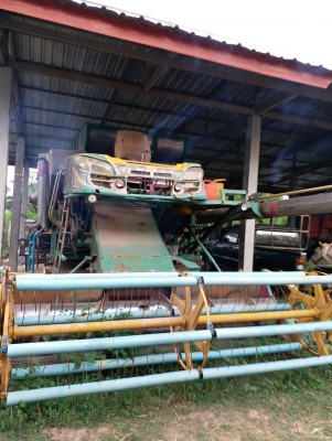รถเกี่ยวข้าวเกษตรพัฒนา