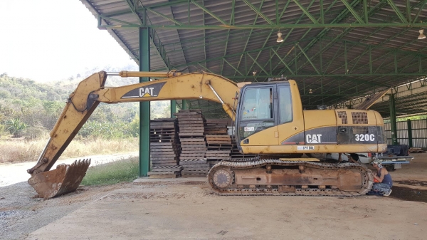 ขาย แบคโฮ CAT 320C เอกสารเล่มทะเบียนครบ เครื่องดี ปั้มดี ช่วงล่างเต็ม ไฟฟ้าครบ