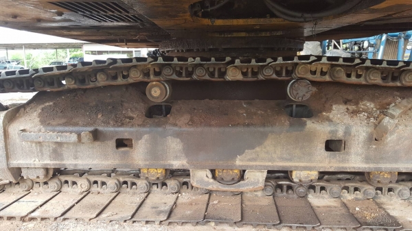 ขาย แบคโฮ CAT 320D เอกสารเล่มทะเบียนครบ รถใช้งานได้ปกติ ราคาต่อรองได้ครับ