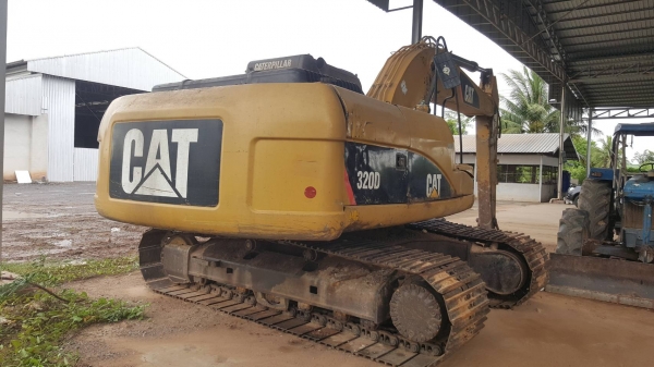 ขาย แบคโฮ CAT 320D เอกสารเล่มทะเบียนครบ รถใช้งานได้ปกติ ราคาต่อรองได้ครับ