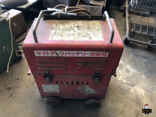 (ปิดการขาย) เครื่องเชื่อม ใช้แบตเตอรรี่ 12 โวลต์ ในการทำงานของญี่ปุ่น สะดวกต่อการใช้งานภาคสนาม