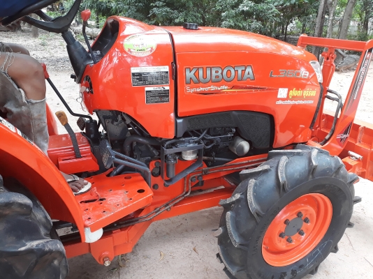 ขายL3608สวยๆสภาพนางฟ้าสวยๆเครื่องแน่นๆเกียรดีไฮโลิกแจ๋วสี สวยๆมาพร้อมอุปกร4ชิ่นดันหน้า+ผาน5+โรตารี่+คราด ขายL3608สวยๆสภาพนางฟ้าสวยๆเครื่องแน่นๆเกียรดีไฮโลิกแจ๋วสี สวยๆมาพร้อมอุปกร4ชิ่นดันหน้า+ผาน5+โรตารี่+คราด