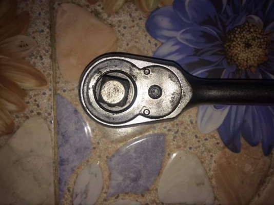 ขายก็อกแก็กขนาด 1/2 Hezet 916SP Made in Germany.มือสองเก็บเก่า