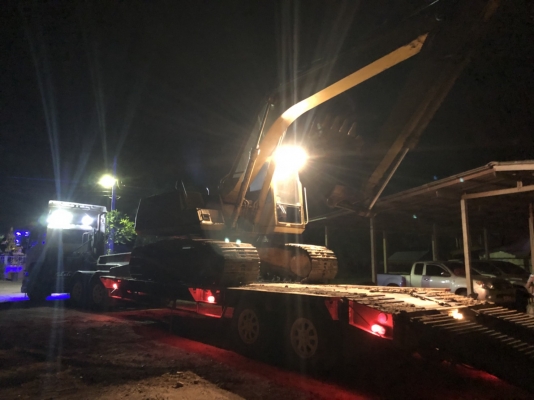 ขายเครืีองจักรกลหนัก