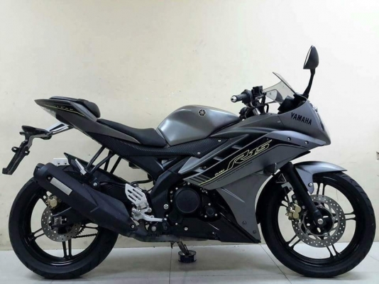 Yamaha R15 ปี2016 โฉมใหม่ 3700 กม. สภาพนางฟ้า เอกสารครบพร้อมโอน