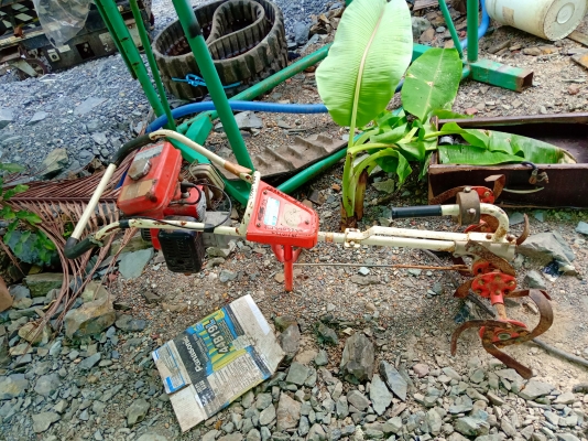 รถพรวนดินขนาดเล็ก