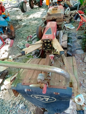 รถพรวนดินดีเซลยันม่าร์ yc6 เครื่อง f6e มีเกียร์เดินหน้า 6 เกียร์ถอยหลัง 2 รถพรวนดินดีเซลยันม่าร์ yc6 เครื่อง f6e มีเกียร์เดินหน้า 6 เกียร์ถอยหลัง 2