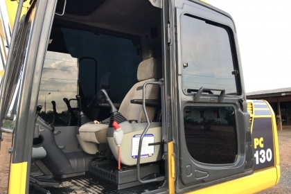 ขาย!! >>> Komatsu Pc130 รุ่น 8 ไมล์ 4,700 ชั่วโมง สวยเต็ม PM.ยังเหลือ <<< เบอร์ติดต่อ 098-7155789 086-4631102 ขาย!! >>> Komatsu Pc130 รุ่น 8 ไมล์ 4,700 ชั่วโมง สวยเต็ม PM.ยังเหลือ <<< เบอร์ติดต่อ 098-7155789 086-4631102