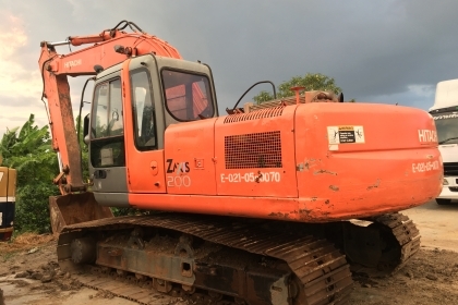 ขาย!! >>> Hitachi Zx200 รุ่น 1 เอกสารเล่มทะเบียน รถพร้อมลุยงาน <<< เบอร์ติดต่อ 098-7155789 086-4631102