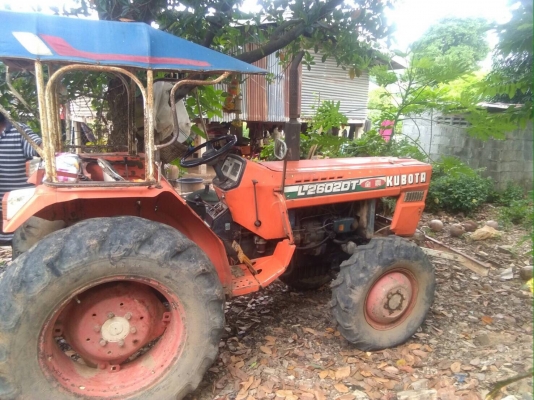 ขาย L2602DT 26แรง (2เพลา)ใช้ได้ปกติ เครื่องดีติดง่าย/เกียดี/ไฮดี