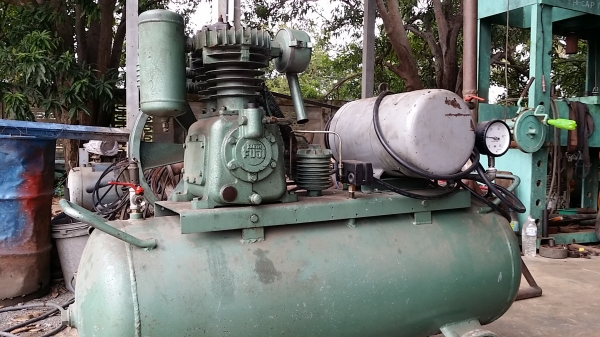 ปั้มลมญี่ปุ่น ฟูจิ 5 แรง ไฟบ้าน 220 Made in japan