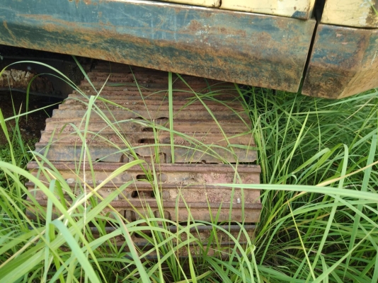 ขายด่วน แบ็คโคร IHI 200 เครื่องพัง ขายตามสภาพ สนใจสอบถาม 093 0764943  คุณ ตั้ม