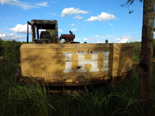 ขายด่วน แบ็คโคร IHI 200 เครื่องพัง ขายตามสภาพ สนใจสอบถาม 093 0764943  คุณ ตั้ม