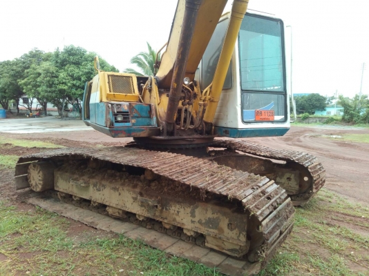 Komatsu PC200-5 คอนโทรลสั้น ไฟฟ้าเต้ม แอรเย้น เล่มพร้อมโอน เครื่องเดิม ปั้มเดิม