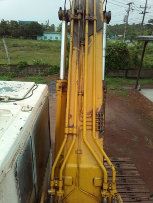 Komatsu PC200-5 คอนโทรลสั้น ไฟฟ้าเต้ม แอรเย้น เล่มพร้อมโอน เครื่องเดิม ปั้มเดิม