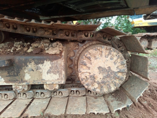 Komatsu PC200-5 คอนโทรลสั้น ไฟฟ้าเต้ม แอรเย้น เล่มพร้อมโอน เครื่องเดิม ปั้มเดิม