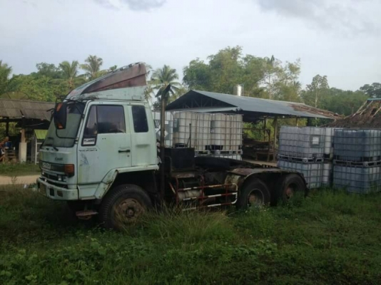 ขายรถบรรทุก 10 ล้อหัวลาก ISUZU ROCKY 240 แรงม้า ราคา 500000