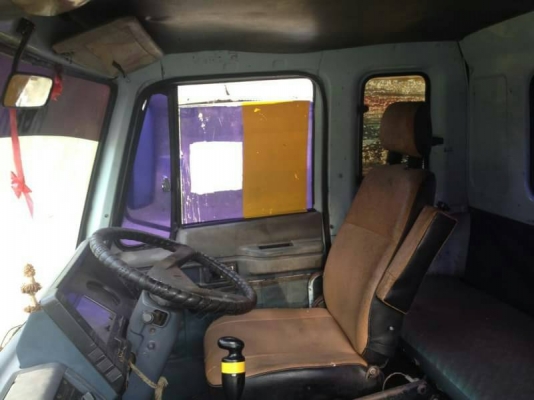 ขายรถบรรทุก 10 ล้อหัวลาก ISUZU ROCKY 240 แรงม้า ราคา 500000