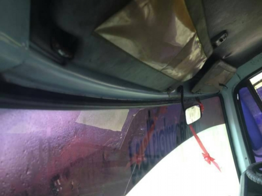 ขายรถบรรทุก 10 ล้อหัวลาก ISUZU ROCKY 240 แรงม้า ราคา 500000