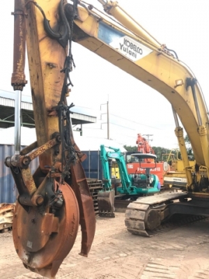 ขายรถขุด KOBELCO SK220 MARK 3 หัวแม่เหล็ก รถนอกนำเข้าเองจากญี่ปุ่น สภาพสวยพร้อมใช้ มีVDOการทำงานครับ