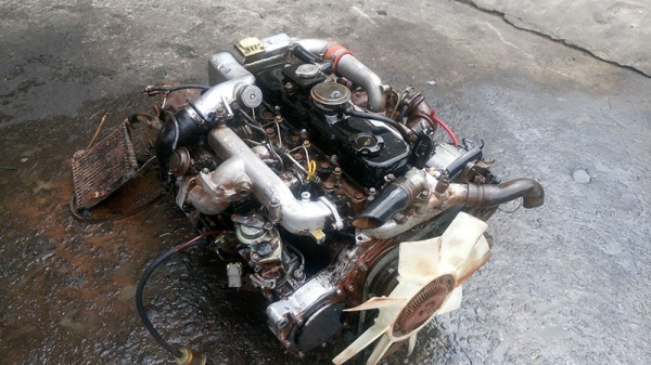 ขายเครื่องยนต์ดีเซลนิสสัน TD27 Turbo