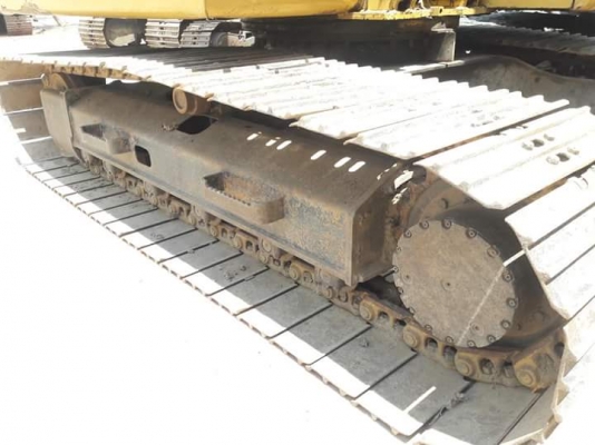 ขายจ้า..CATERPILLAR 312 V2  เก่าใน  สภาพดี  เอกสารเล่มทะเบียน..แทรคใหญ่  ใบ  70   เครื่องปั๊มดี..เดิมๆๆ  ใช้งานมา 7,XXX  ชั่วโมง...พร้อมใช้..โทร  089-3818694  จ๊อย