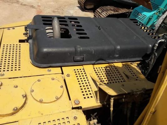 ขายจ้า..CATERPILLAR 312 V2  เก่าใน  สภาพดี  เอกสารเล่มทะเบียน..แทรคใหญ่  ใบ  70   เครื่องปั๊มดี..เดิมๆๆ  ใช้งานมา 7,XXX  ชั่วโมง...พร้อมใช้..โทร  089-3818694  จ๊อย