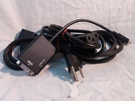 จอคอม LED HKC 18.5นิ้ว อุปกรณ์ครบ แถมสาย เปลี่ยนคอมเป็นทีวี