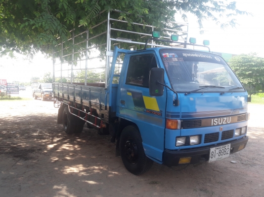 ขาย6ล้อ isuzu nkr110แรงม้า ปี36 (ขายแล้วคับไปอยู่กาฬสินธุ์แล้วคับ)เกียร์สั้น ยกหัวได้ พวงมาลัยพาวเวอ ขาย6ล้อ isuzu nkr110แรงม้า ปี36 (ขายแล้วคับไปอยู่กาฬสินธุ์แล้วคับ)เกียร์สั้น ยกหัวได้ พวงมาลัยพาวเวอ
