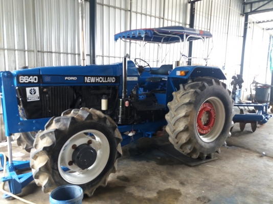 ขาย6640/4×4/คาลาโล่เกียกลาง ขาย6640/4×4/คาลาโล่เกียกลาง