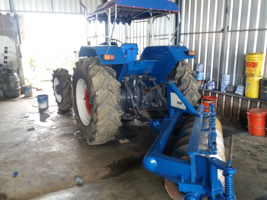 ขาย6640/4×4/คาลาโล่เกียกลาง ขาย6640/4×4/คาลาโล่เกียกลาง