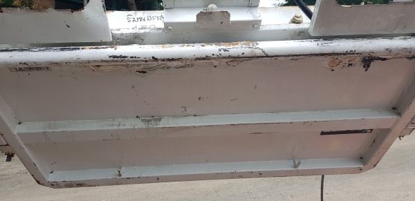 ฝาท้ายไฮดรอลิค 12 v รับน้ำหนักได้ 450 กิโล ฝาท้ายไฮดรอลิค 12 v รับน้ำหนักได้ 450 กิโล